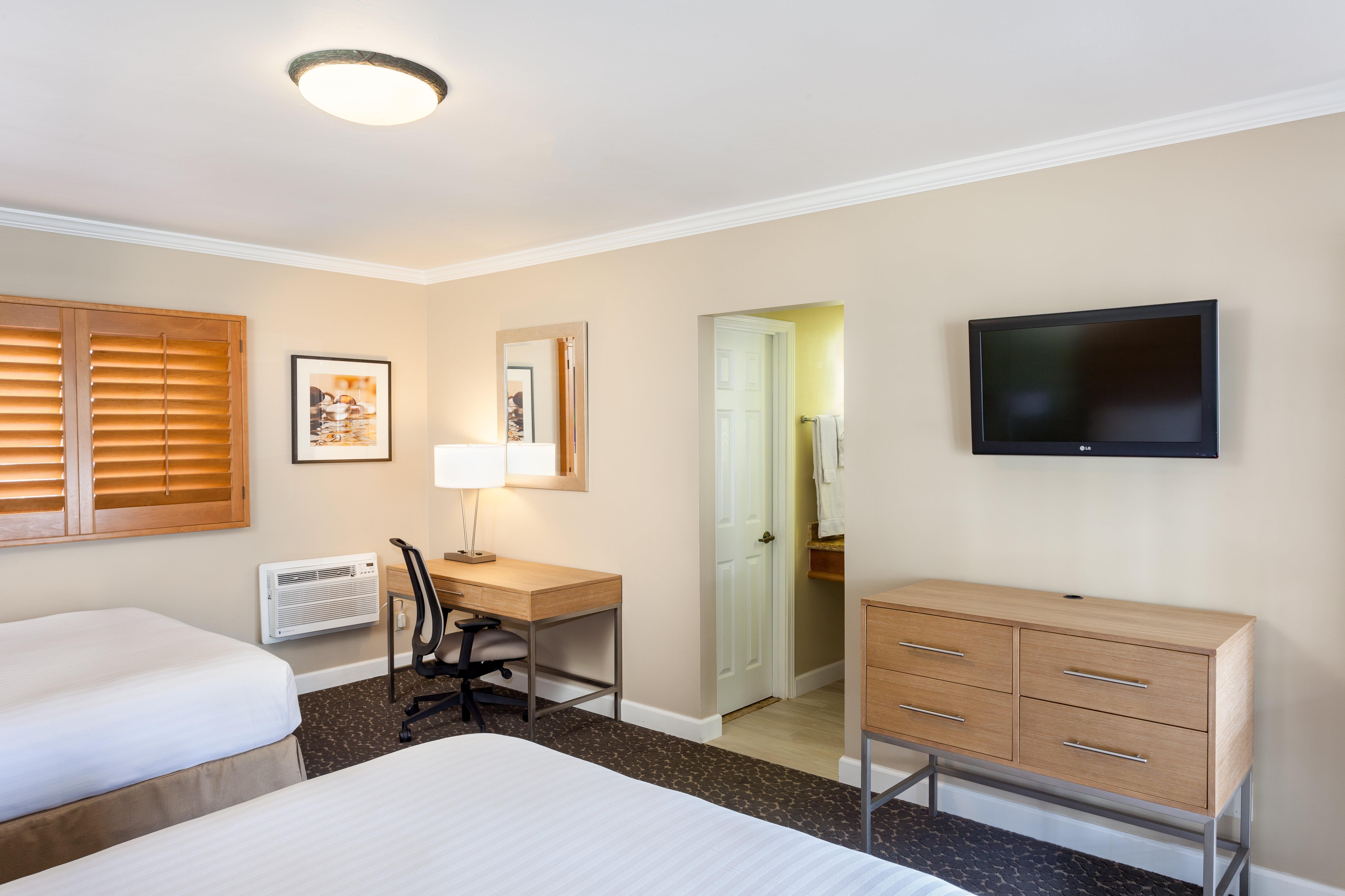 Express And La Jolla - Windansea Beach, And Ihg